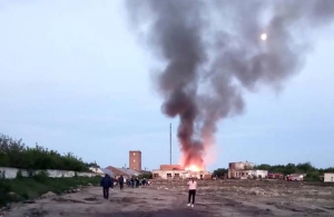 У Житомирській області на недіючому підприємстві сталася масштабна пожежа. ВІДЕО