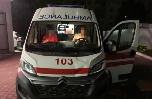 У Житомирській області «швидка» збила пішохода і доставила його в лікарню
