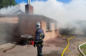 Пожежа в Житомирському районі: в згорілому будинку рятувальники виявили тіло чоловіка