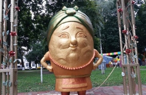 У місті на Житомирщині відкрили пам'ятник картоплі. ФОТО