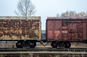 У Житомирській області з рейок зійшли 10 вагонів: через аварію затримаються пасажирські поїзди