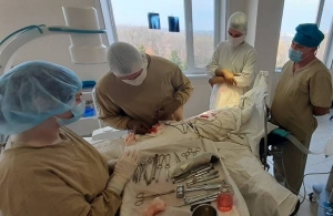 Лікарі Житомирської обласної дитячої лікарні почали проводити складні операції на кістках