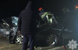 Автомобіль зім'яло, як папір: на Житомирщині сталася смертельна аварія. ФОТО