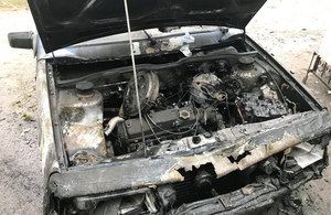 У Житомирі 9 пожежних гасили палаючий автомобіль. ФОТО