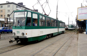 Через обрив трамвайних ліній в центрі Житомира утворилися затори. ФОТО
