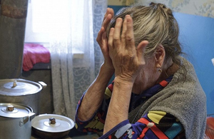 Фейкові газівники ходять по квартирах в Житомирі: від шахраїв постраждала 87-річна жінка