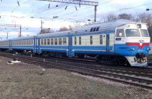 Пасажирський поїзд Коростень - Вінниця збив чоловіка на Житомирщині. ФОТО