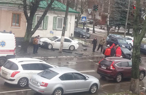 ДТП у Житомирі: на перехресті зіткнулися два автомобілі, є постраждалий