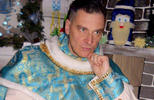 Руслан Мороз, який був у ролі Святого Миколая, розповів свою версію конфлікту з Гринишиною