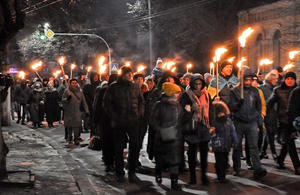 У Житомирі пройшов факельний марш на честь дня народження Степана Бандери. ФОТО