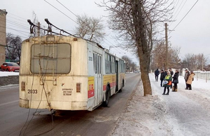 У Житомирі на ходу загорівся тролейбус. Пасажири в паніці вибігали з салону. ОНОВЛЕНО