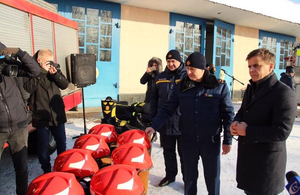 Мер передав житомирським рятувальникам обладнання на 700 тис. грн. ФОТО