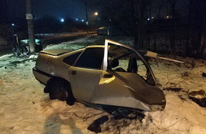 Жахливе ДТП в Житомирі: автомобіль розірвало на дві частини. ФОТО
