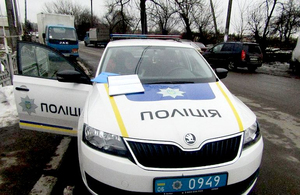 На Житомирщині зухвалий водій Audi збив поліцейського і втік