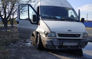 Серед білого дня в Житомирі викрали автомобіль: злочинців оперативно затримали. ФОТО