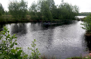 Пірнув, але не виринув: в річці на Житомирщині потонув чоловік