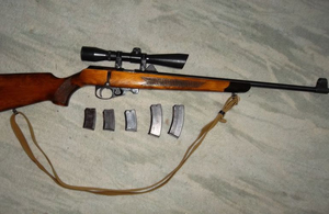 Ще одна НП зі зброєю: на Житомирщині чоловік підстрелив дитину