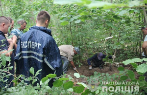 Сотні обшуків, КОРД і кінологи: на Житомирщині продовжується розслідування вбивства 23-річного чоловіка. ФОТО