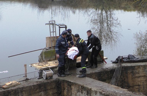 На третій день пошуків рятувальники знайшли і дістали тіло потонулого дайвера. ВІДЕО