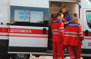 У Житомирі п'яний чоловік побив медсестру «швидкої» і відсидить за це півроку
