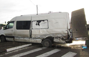 На Житомирщині КамАЗ протаранив мікроавтобус, є постраждалі. ФОТО