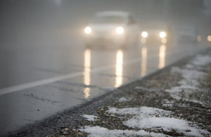 Мокрий сніг та ожеледиця: житомирян попереджають про погіршення погодних умов