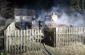 Трагедія на Житомирщині: чоловік не встиг врятувати з палаючого будинку свою стареньку матір
