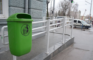 1100 грн за штуку: Житомир придбав партію пластикових урн для сміття