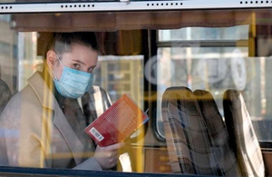 Без перепусток, але в масках: у Житомирі пом'якшили правила проїзду у громадському транспорті