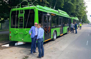 У Житомир приїхали нові білоруські тролейбуси з кондиціонером. ВІДЕО