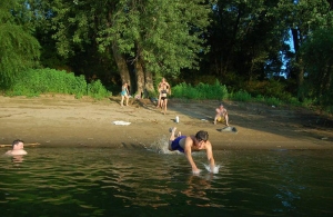 У житомирському Гідропарку поки краще не купатися: у річці виявили фекальне забруднення