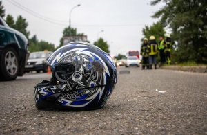 За добу на дорогах Житомирської області розбилися два мотоциклісти