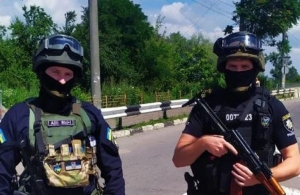 Поліція посилила заходи безпеки на Житомирщині і вивела додаткові патрулі