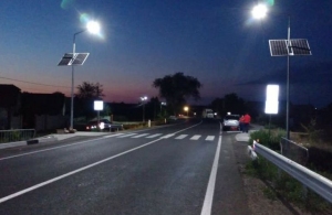 У Житомирській області пішохідні переходи на трасах обладнали ліхтарями на сонячних батареях
