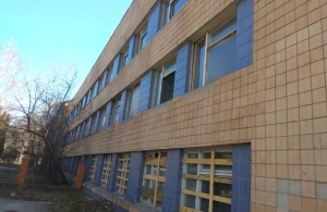 96 гривень за «квадрат»: у Житомирі за копійки продали цех колишнього заводу