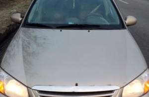 На трасі у Житомирській області затримали викрадений у Києві автомобіль