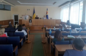 Секретаря міськради на Житомирщині звільнили за сексизм і образу депутатки