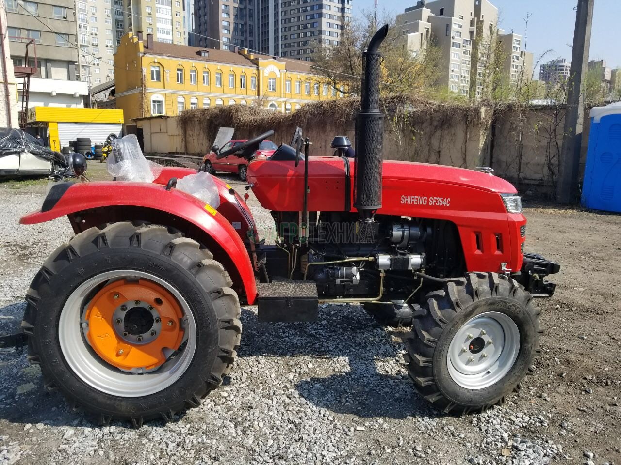 Как выгодно и безопасно купить трактор «Шифенг 354» в Украине