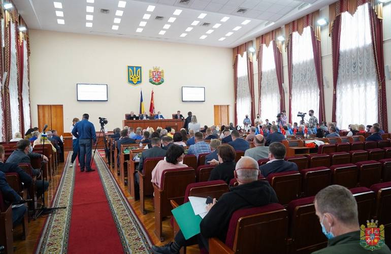 Депутаты Житомирского облсовета переназначили руководителей девяти коммунальных учреждений