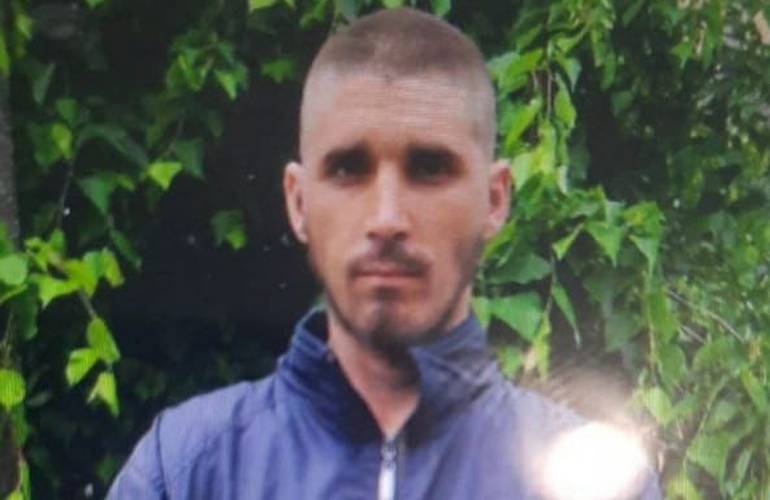 Был на автовокзале и исчез: в Житомире разыскивают 29-летнего мужчину