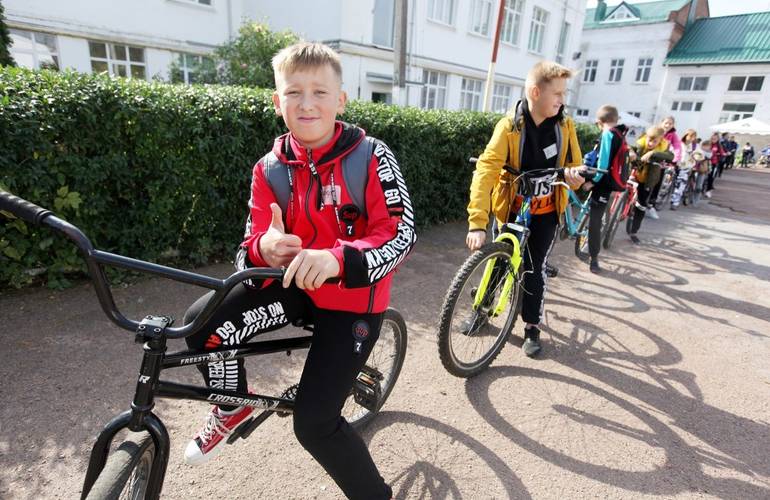 Для детей и взрослых: завтра в Житомире будет работать бесплатная велошкола