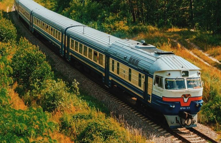 УЗ пояснила, будут ли пускать в пригородные поезда пассажиров без COVID-сертификата