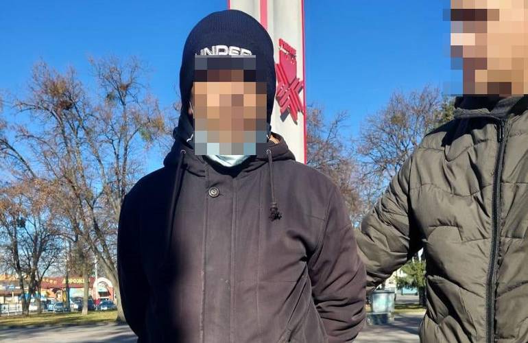 Гражданина Турции, разыскиваемого на Житомирщине, задержали в Ровно
