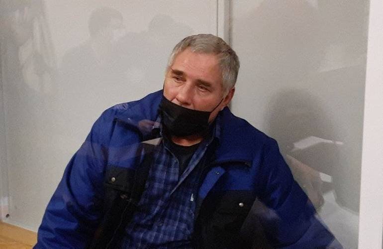 «Житомирский стрелок» Анатолий Захаренко на суде заявил, что защитники не дают ему сказать правду
