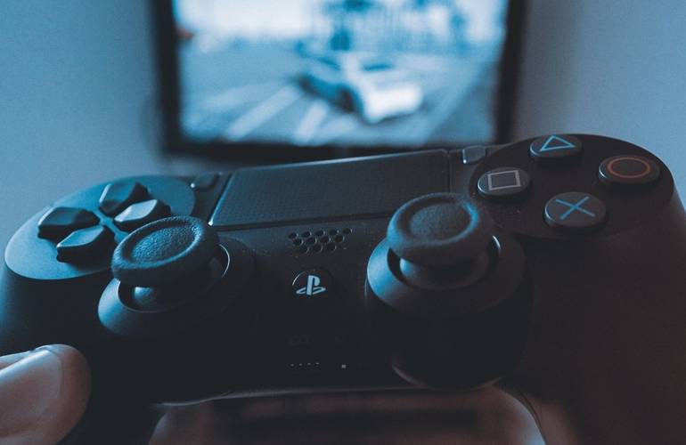 Житомирянину вынесли приговор за установку пиратских игр на PlayStation: детали дела и комментарий юриста