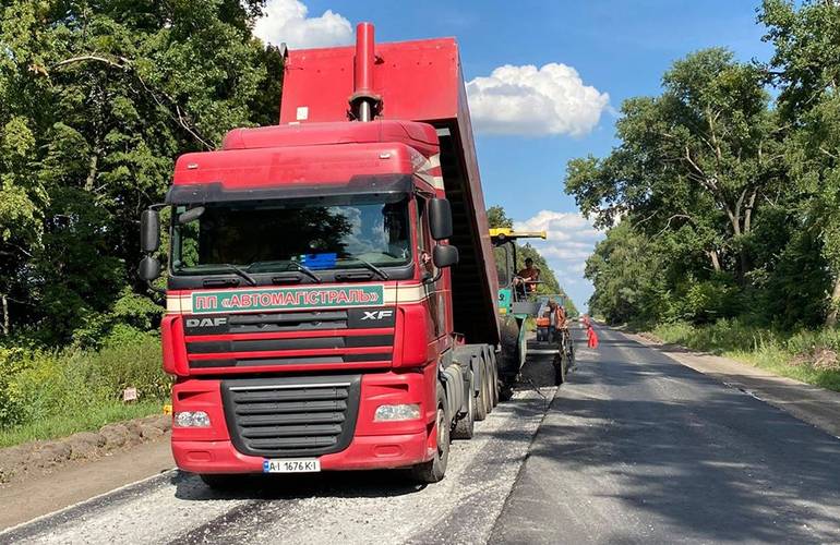 «Автомагистраль» за 800 миллионов отремонтирует 36 км трассы в Житомирской области