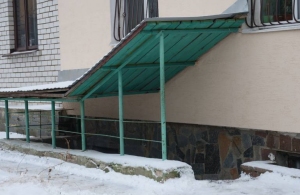 У Житомирі перевірили підвали 210 житлових будинків. 20 не можна використовувати як укриття