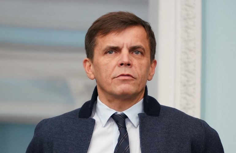 «Рука не дрогнет»: Сергей Сухомлин подал заявление в терроборону и обратился к житомирянам