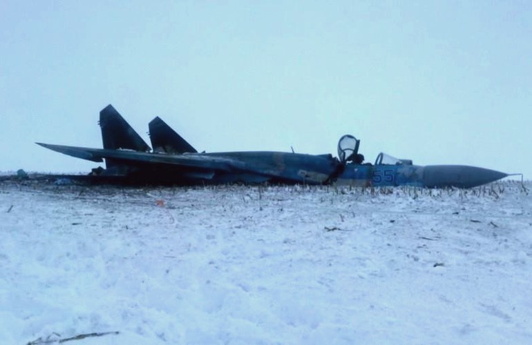 Названа основная версия падения истребителя Су-27 на Житомирщине. ОБНОВЛЕНО