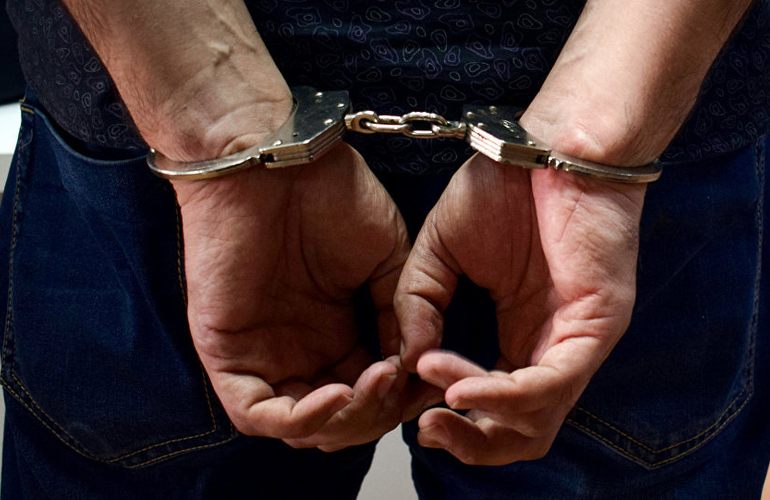 Скрывался 8 лет: полиция задержала иностранца, который обворовывал квартиры в Житомире